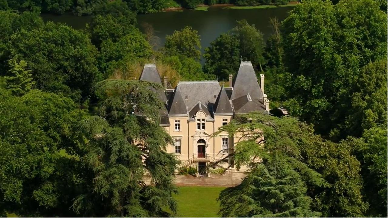 Готель Chateau Marith - Etablissement Climatise Avec Piscine Clairac  Екстер'єр фото