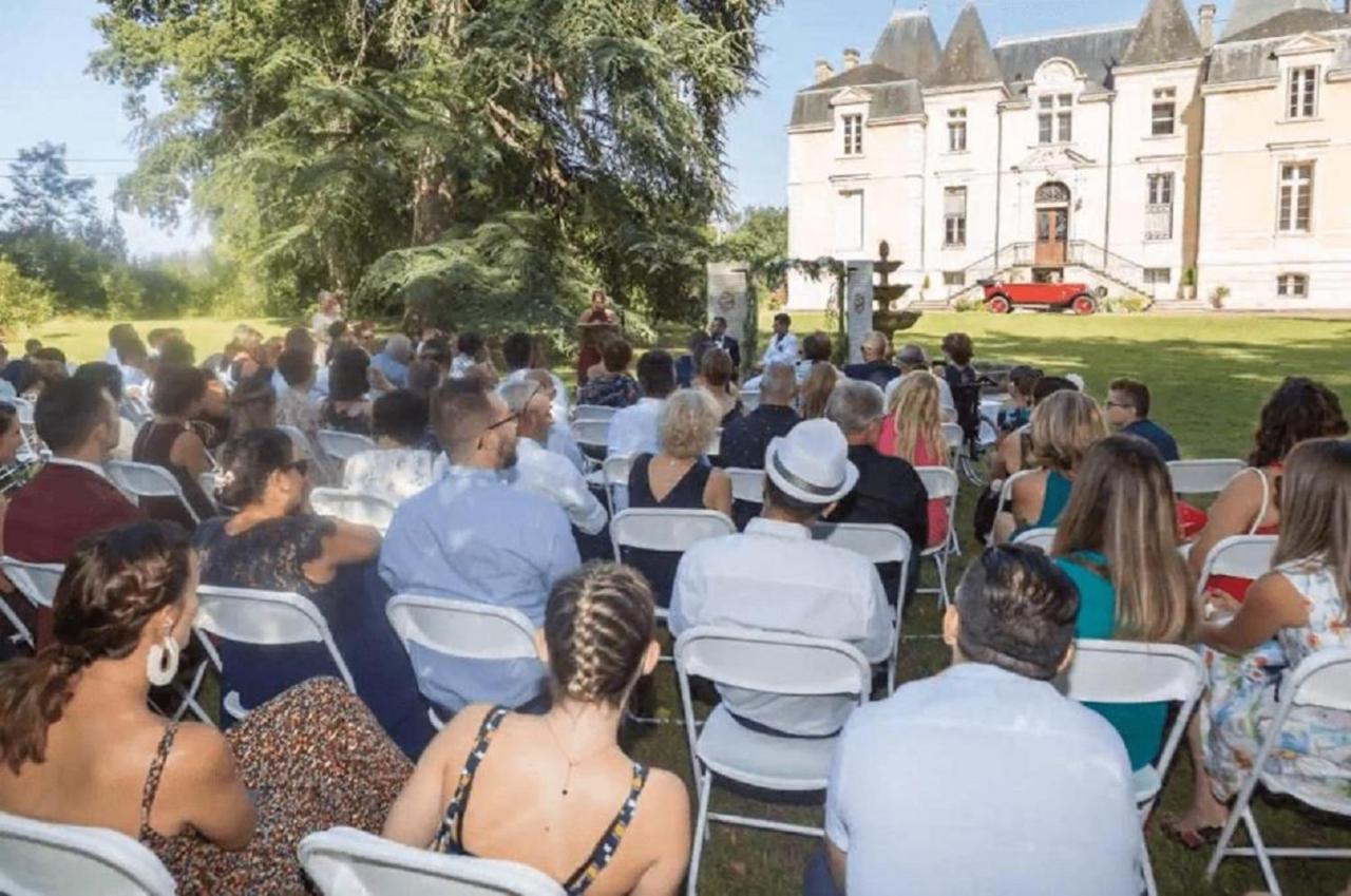 Готель Chateau Marith - Etablissement Climatise Avec Piscine Clairac  Екстер'єр фото