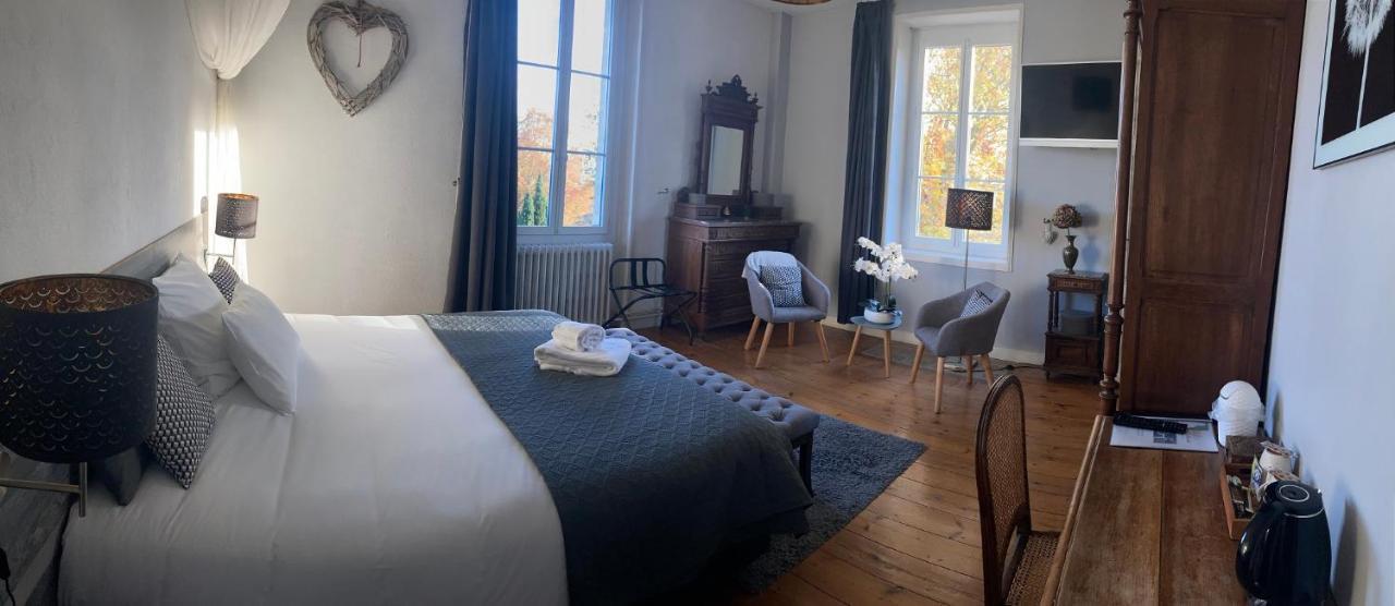 Готель Chateau Marith - Etablissement Climatise Avec Piscine Clairac  Екстер'єр фото